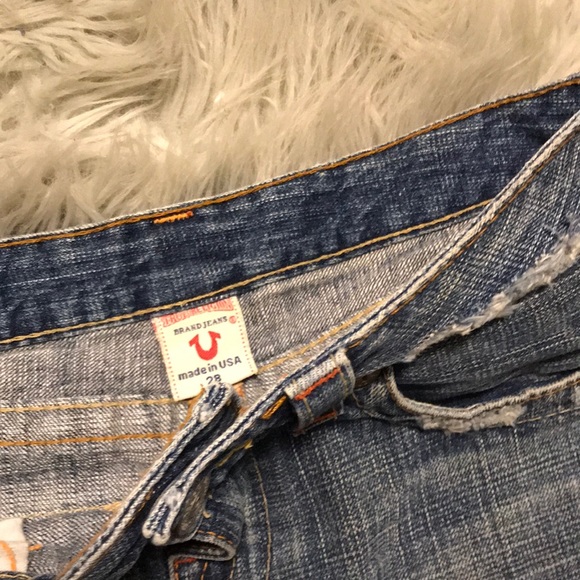True Religion jean skirt size 28 length 17inch - Picture 4 of 5
